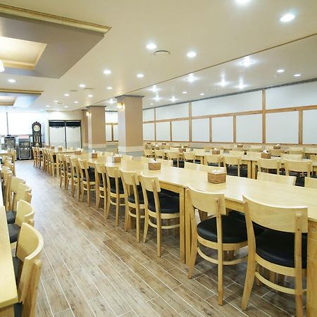 Hotel Raum Чеджудо Экстерьер фото