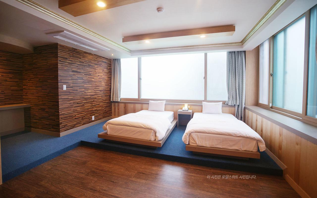 Hotel Raum Чеджудо Экстерьер фото