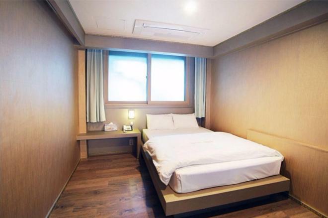 Hotel Raum Чеджудо Экстерьер фото